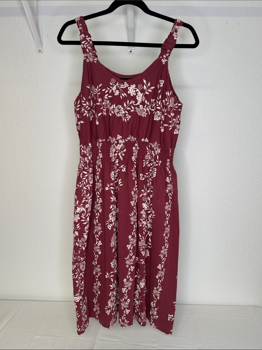 North River Outfitters 100% Cotton Maroon With Floral Print Sundress. Size Large